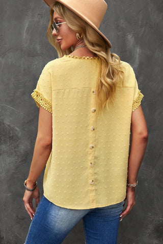 Spring Eyelet Top - Yellow