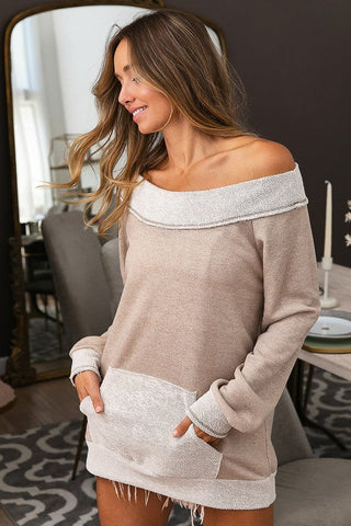 Fashionista Off Shoulder Sweatshirt - Oatmeal