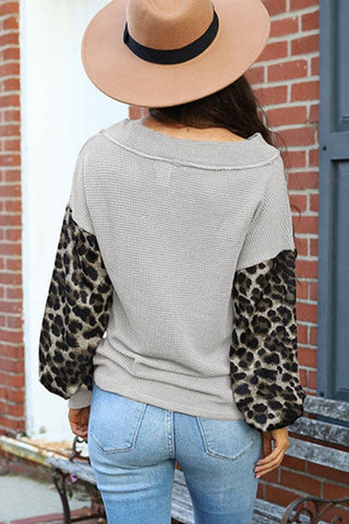 V-Neck Leopard Thermal Top