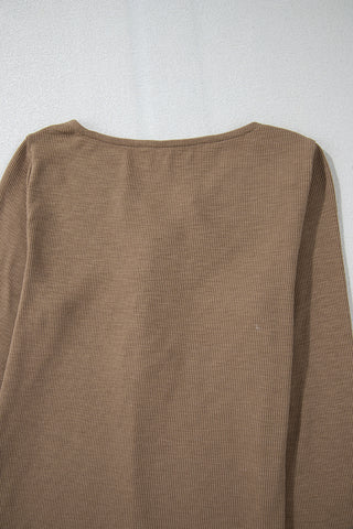 Daisy Detail Thermal Top - Chesnut