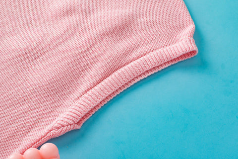 Daisy Delight Sleeveless Sweater - Pink