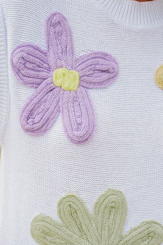 Daisy Delight Sleeveless Sweater - White