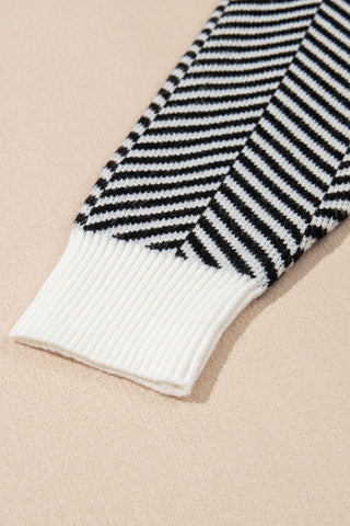 Herringbone Pattern Sweater - Black