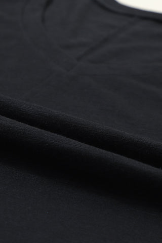 V-Neck Long Sleeve Center Seam Top - Black