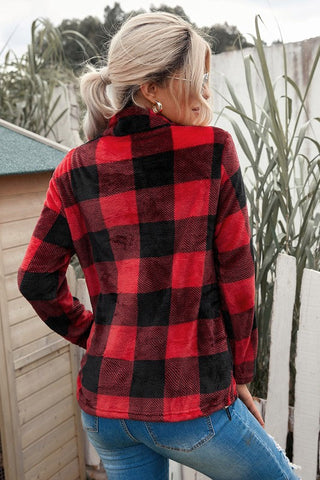 Plush Buffalo Plaid Pullover - Red