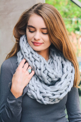 Chunky Knit Infinity Scarf - 3 colors