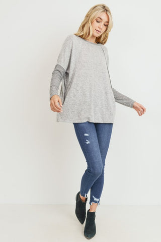 Contrast Sleeve Dolman Sleeve Top - Gray