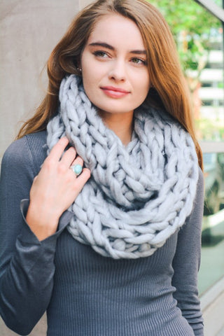 Chunky Knit Infinity Scarf - 3 colors