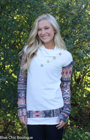 Cozy Cabin Getaway Top - White - Blue Chic Boutique
 - 1