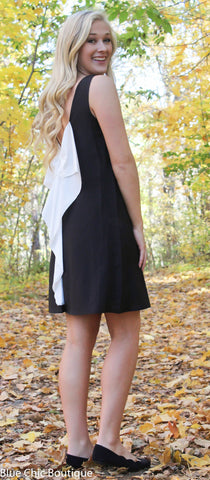 Black and White Bow Back Tunic Dress - Blue Chic Boutique
 - 5